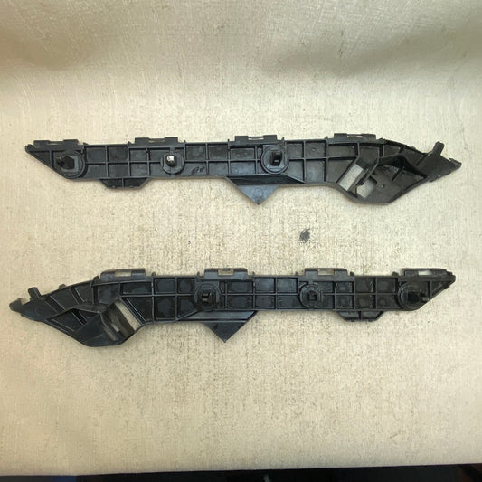 Toyota Corolla Arka Tampon Braketi 52155-02050 / 52156-02040