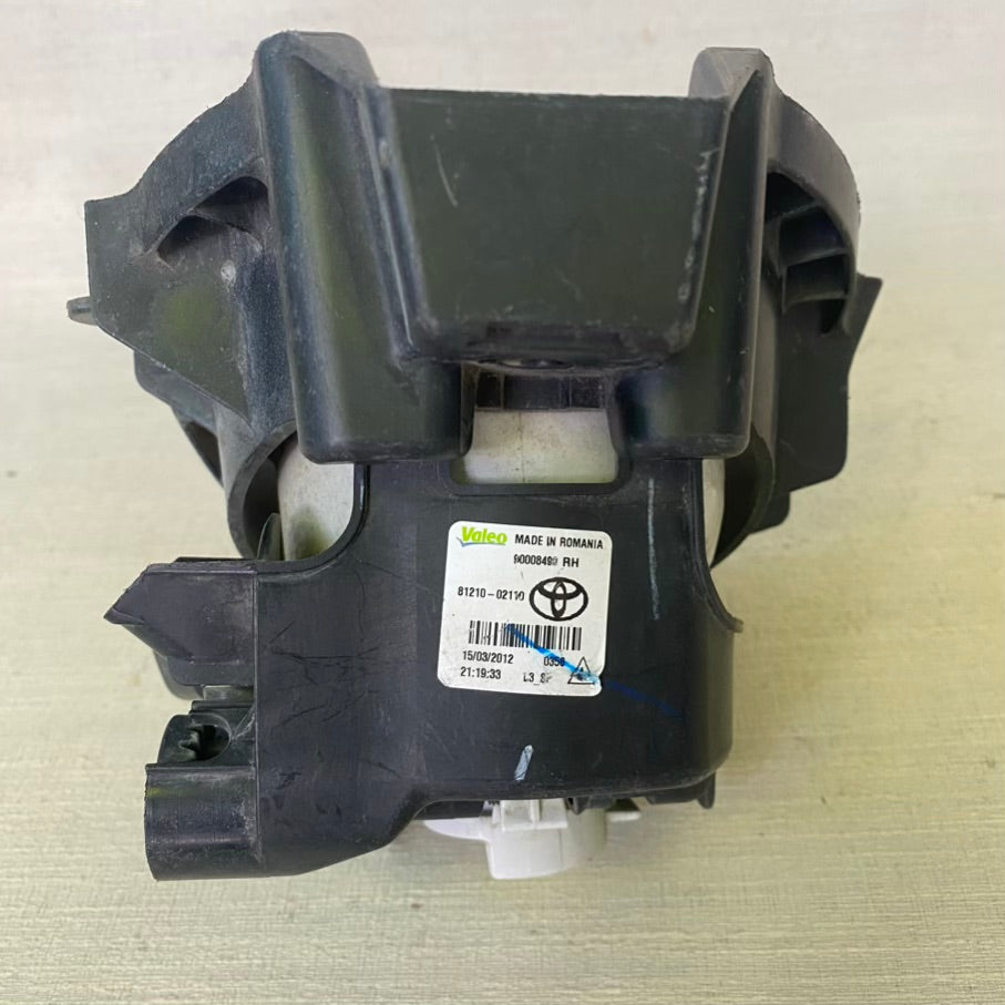 Toyota Yaris/Auris/Verso Sağ Sis Farı (90008490)