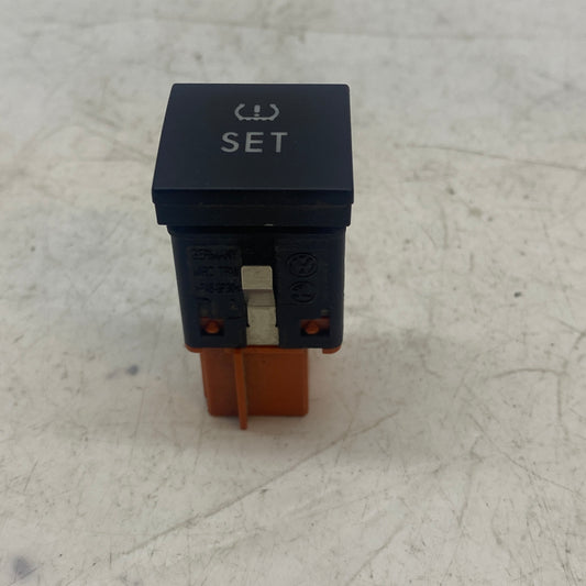 VOLKSWAGEN Jetta/Golf/Passat Lastik Basınç Kontrol Düğmesi 1K0927121B