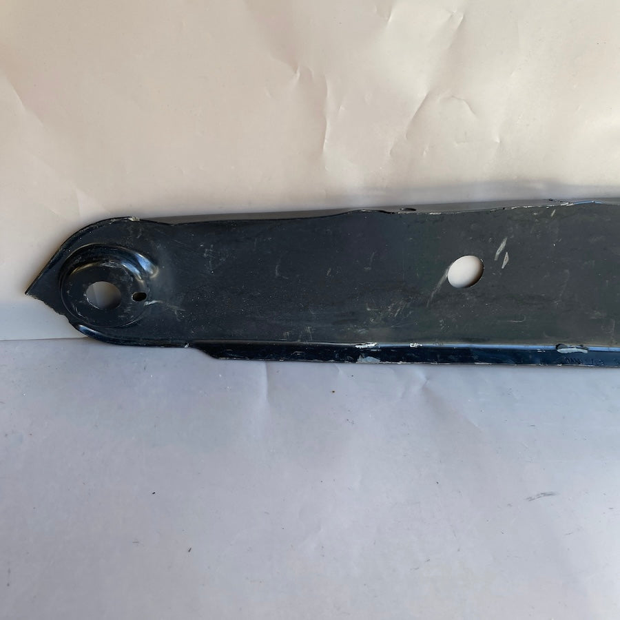 VOLKSWAGEN PASSAT B8 Far Üst Sacı 3G0805931