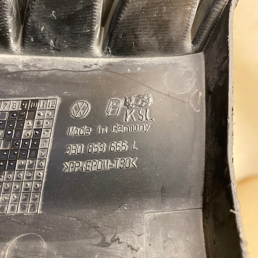 VOLKSWAGEN PASSAT Sis Far Kasası Sol 380853666L