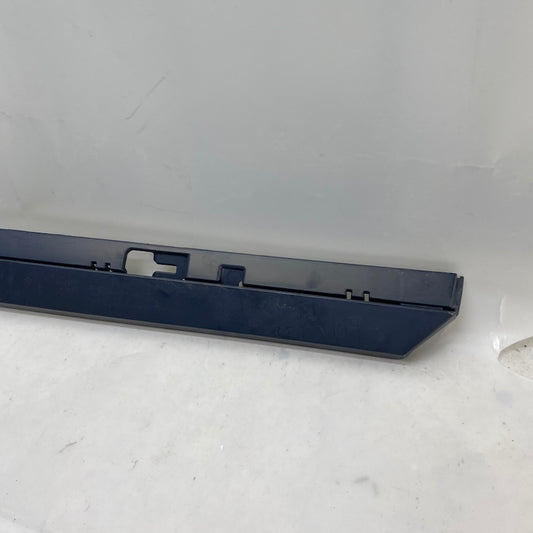 VOLKSWAGEN Passat Kapı Çıtası Ön Sağ 3G0854950 (2015-2023)