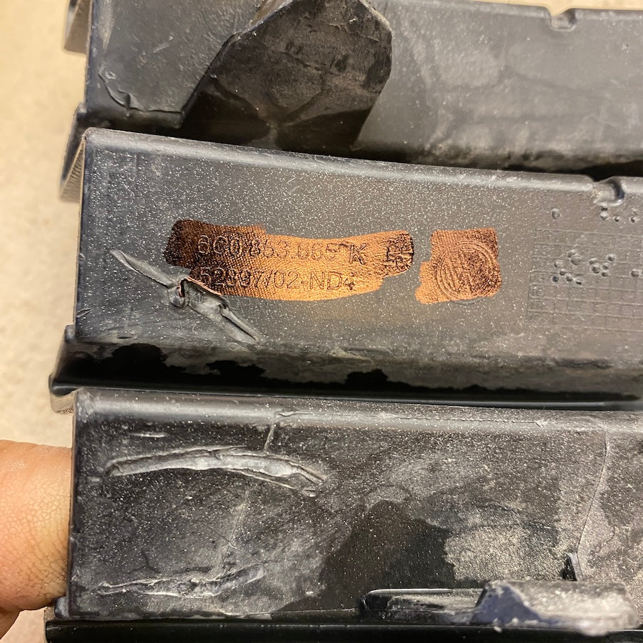 VOLKSWAGEN Polo Sis Far Kapağı Sol 6c0853665