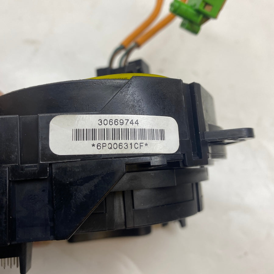 VOLVO Açı Sensörü/Airbag Sargısı/Direksiyon Zembereği 30669744