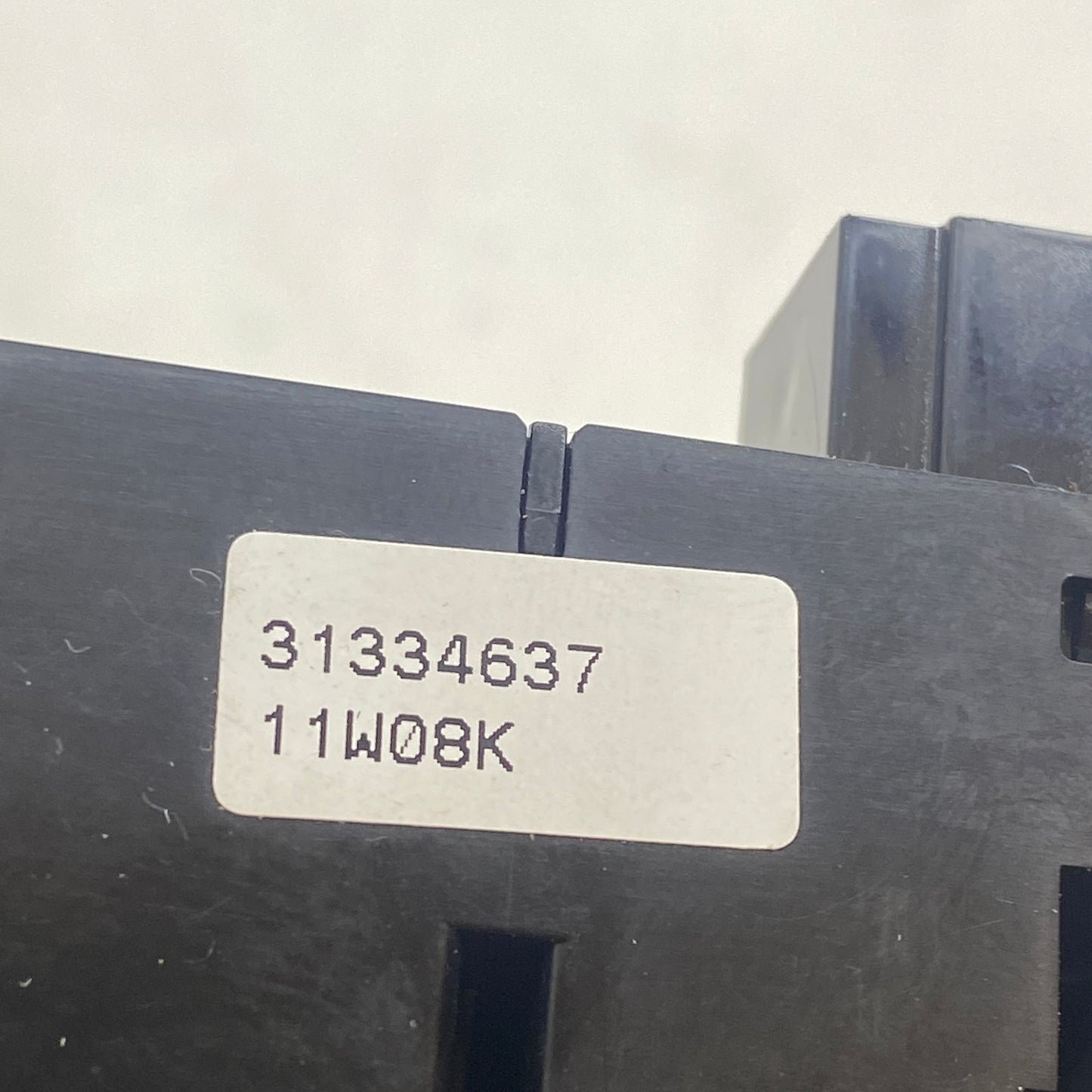 VOLVO El Freni/Park Fren Butonu 31334637/31433703