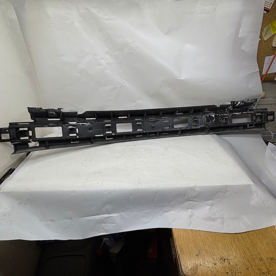 VOLVO S40 V40 Ön Tampon İç Destek Darbe Emici 30851236 - En Uygun Oto Parça