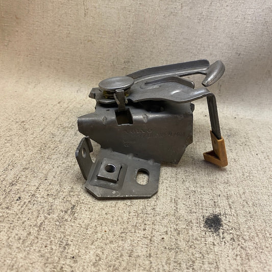 VOLVO S40/C30/V50 Kaput Kilidi 30716530