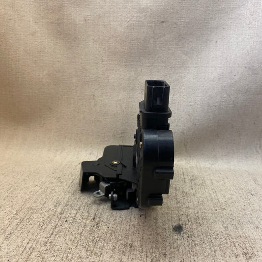 VOLVO S40/V50/C30 Ön Kapı Kilidi 30753664