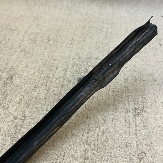 VOLVO S60 Ön Cam Üst Çıtası 8620457