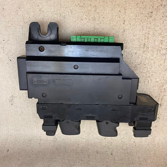 VOLVO S60 S80 XC70 XC90 V 70 Cam Açma Anahtarı 30658116