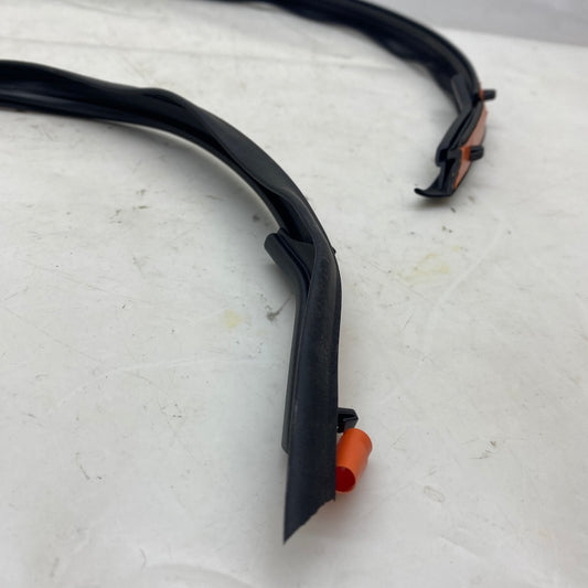 VOLVO S80 Tampon Üst Contası 9485378