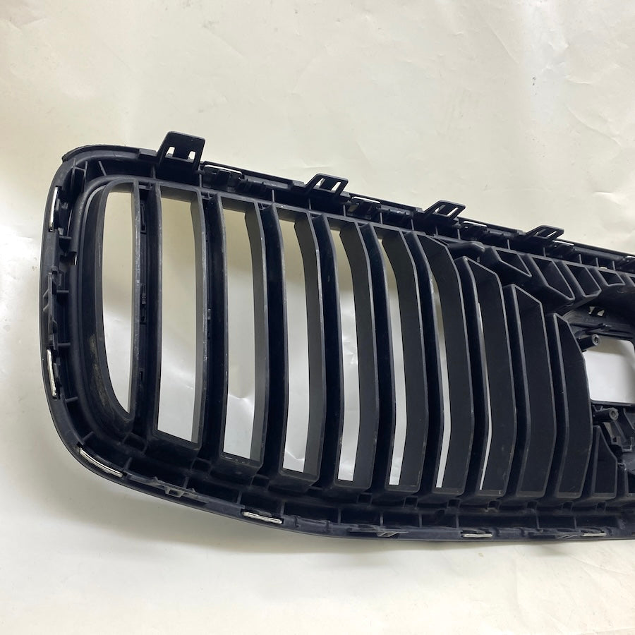 VOLVO S90/V90 Ön Panjur/Ön Izgara 32234070