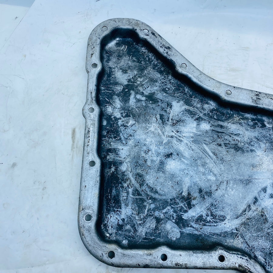 VOLVO T6 2.8 Turbo Şanzıman Karteri En Uygun Oto Parça