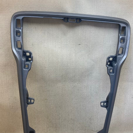 VOLVO V40 CROSS COUNTRY Orta Panel Krom Çerçeve 08632746