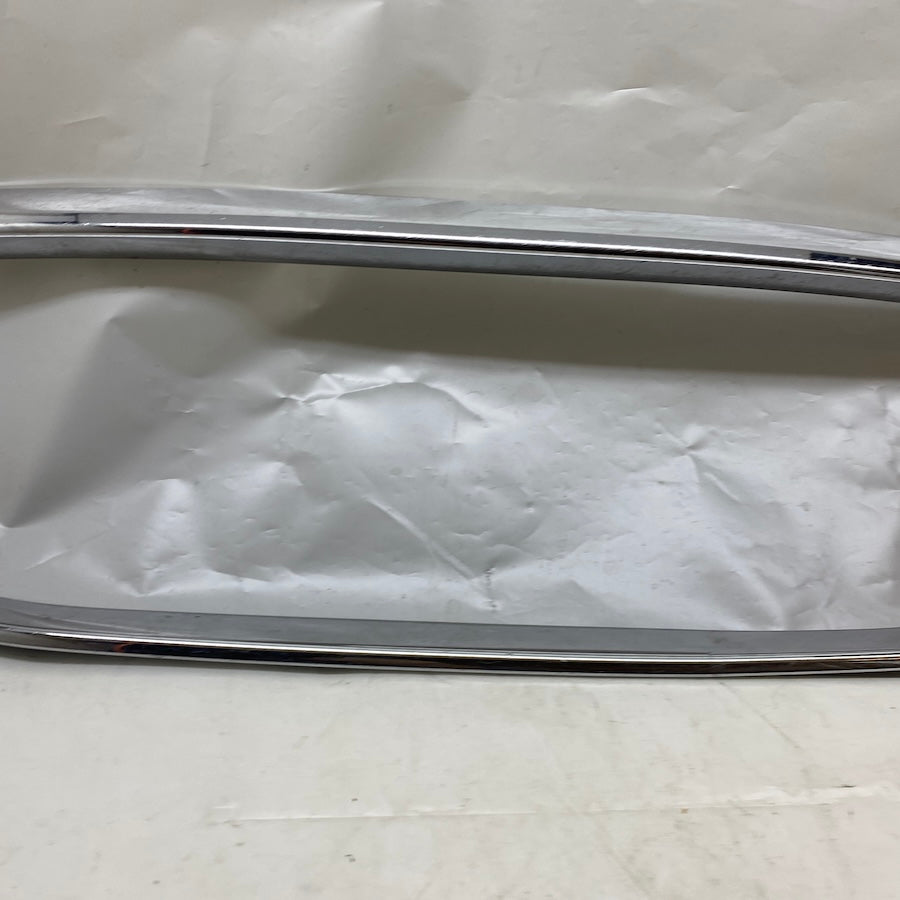 VOLVO V40 Ön Panjur Çerçeve Nikelajı 31290914