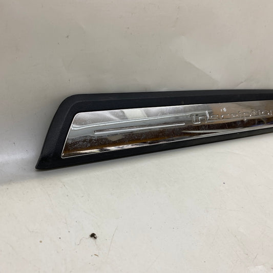 VOLVO V40 R-Desing Ön Kapı Eşik Çıtası 31440446 Orijinal Çıkma