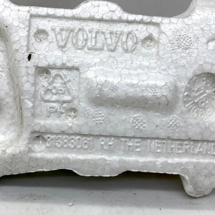 VOLVO V40 Tampon Köpüğü 31383061/31383060