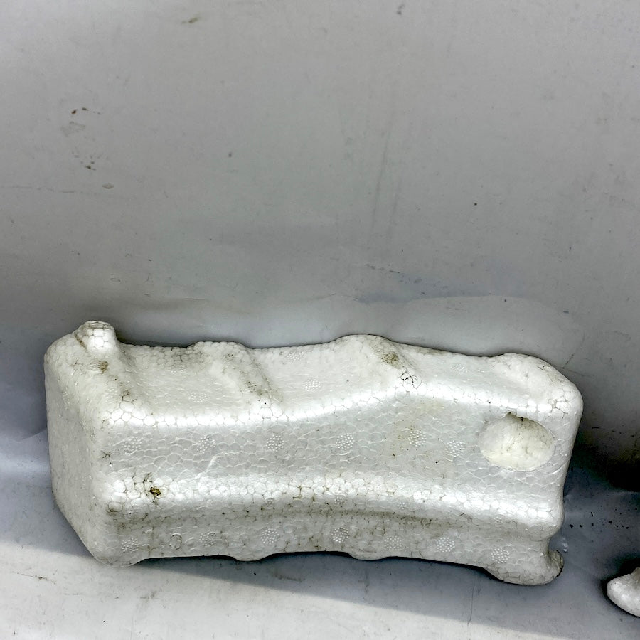 VOLVO V40 Tampon Köpüğü 31383061/31383060