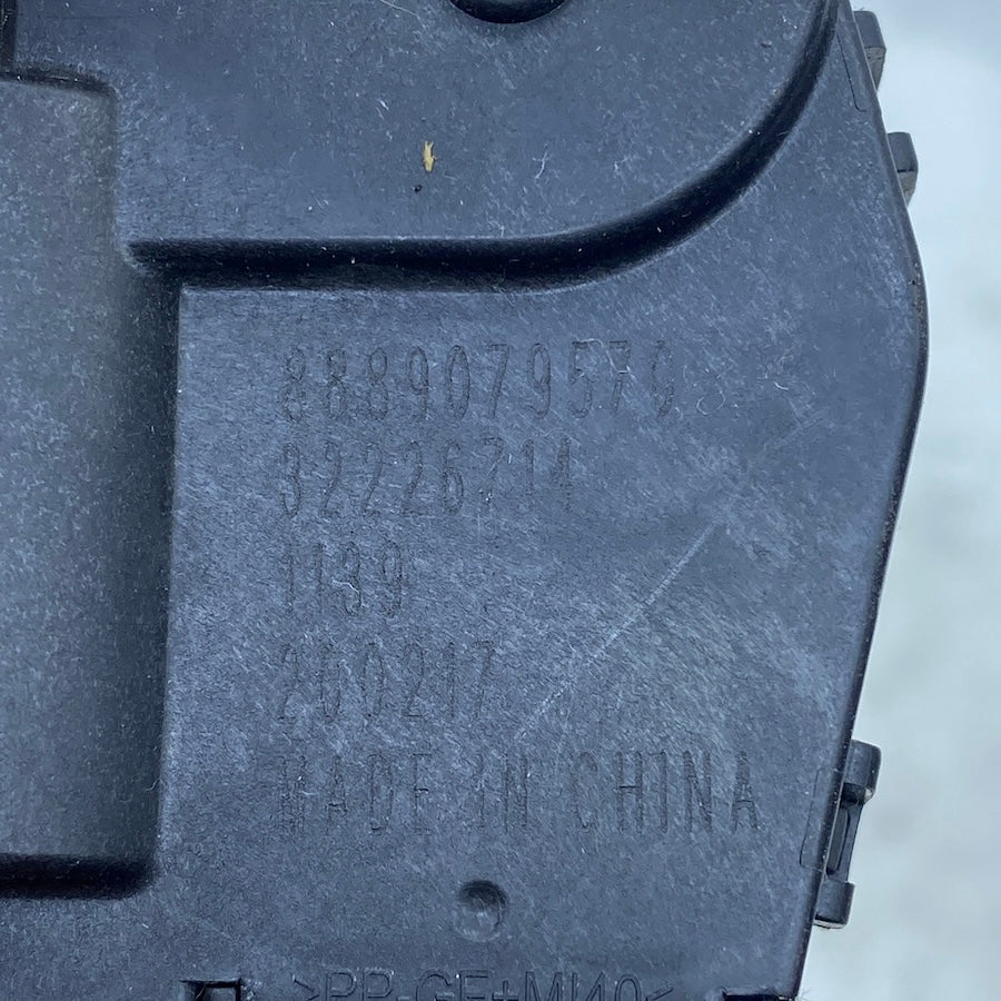 VOLVO XC40 C40 Kalorifer Klape Motoru 32226714 En Uygun Oto Parça