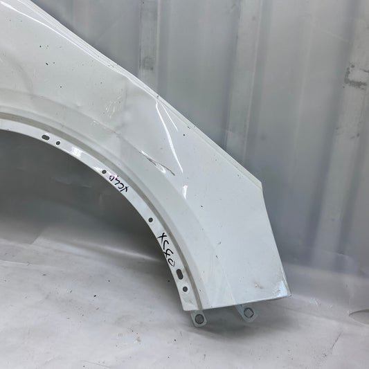 VOLVO XC40 Ön Sağ Çamurluk 31457587 Orijinal Çıkma 2016-2022