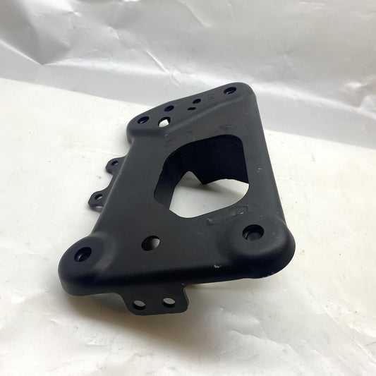 VOLVO XC40 Ön Sol Şase Kafası 32277219