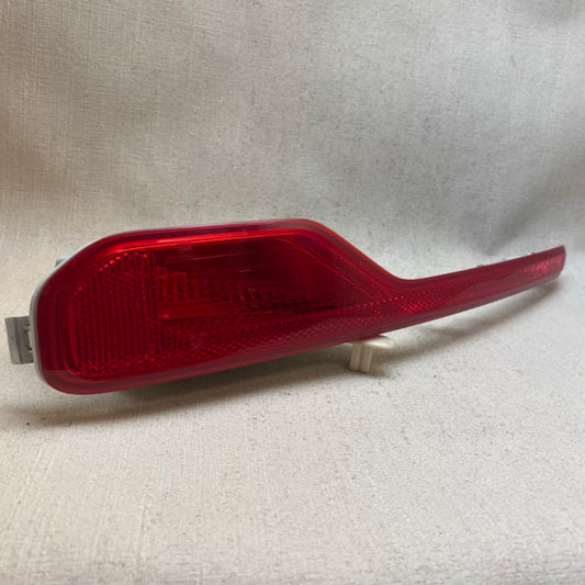 VOLVO XC40 Sağ arka reflektör 31656866