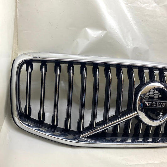 VOLVO XC60 Ön Panjur/Ön Izgara 31425535