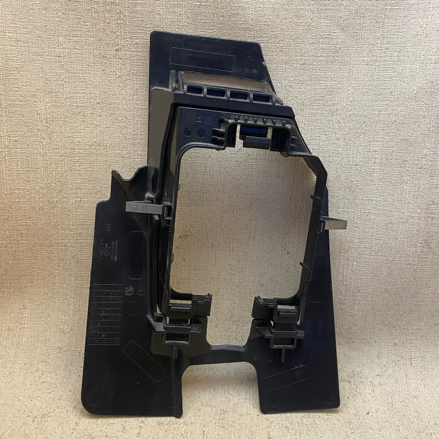 VOLVO XC60 Radar Montaj Braketi 32227514