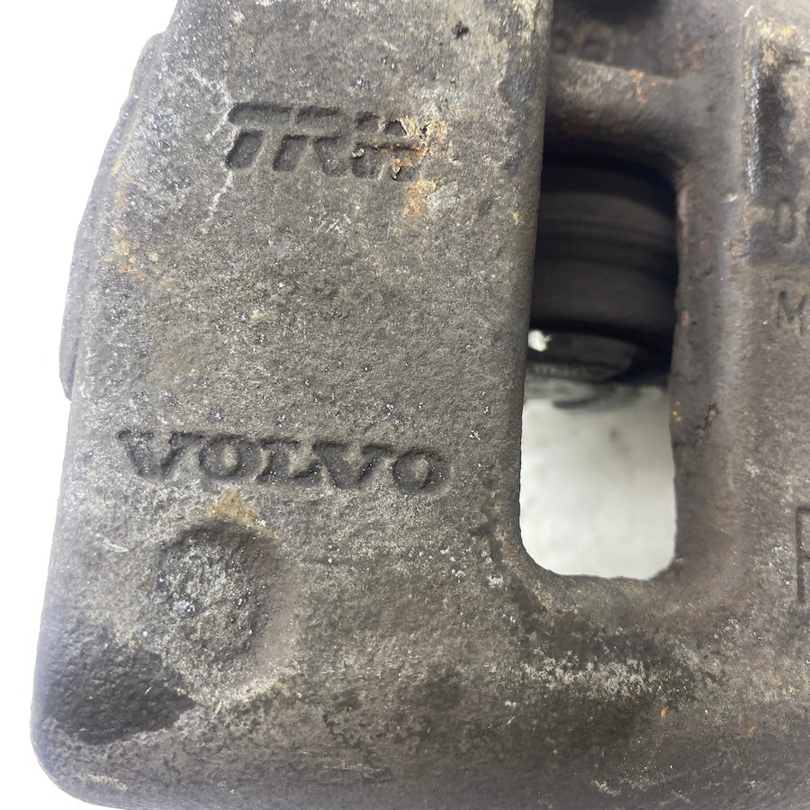 VOLVO XC60 Sağ Ön Fren Kaliperi 32332594