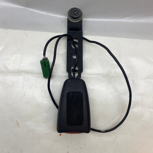 VOLVO XC70 Ön Emniyet Kemer Tokası 8623450