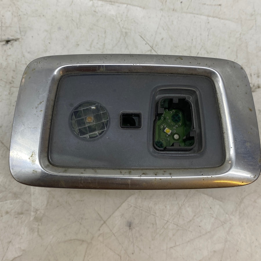 31694122