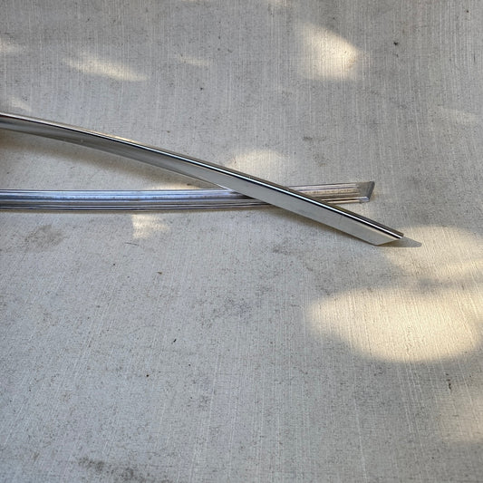 VOLVO XC90 Kapı Üst Çıtası 2015