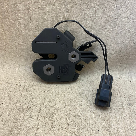 VOLVO XC90 Kaput Kilidi Sağ 31218474