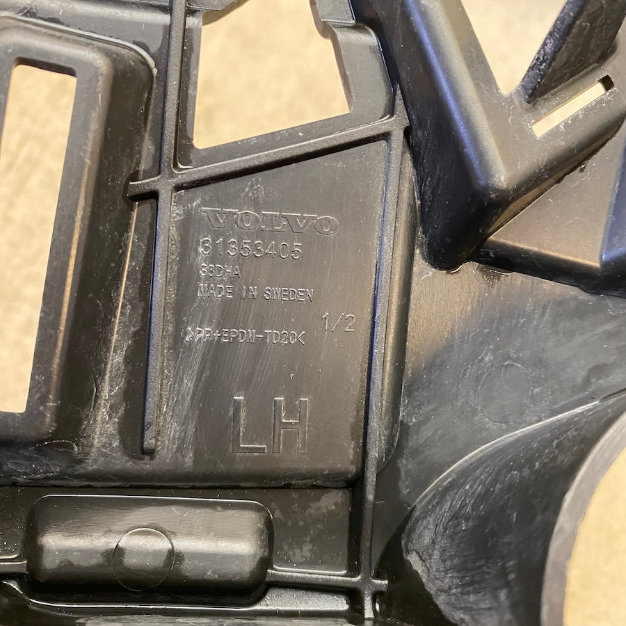 VOLVO XC90 Ön Tampon Sol Braket 31353405/31353406