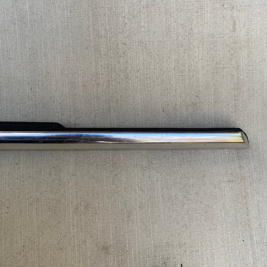 VOLVO XC90 Cam Sıyırıcı Çıtası