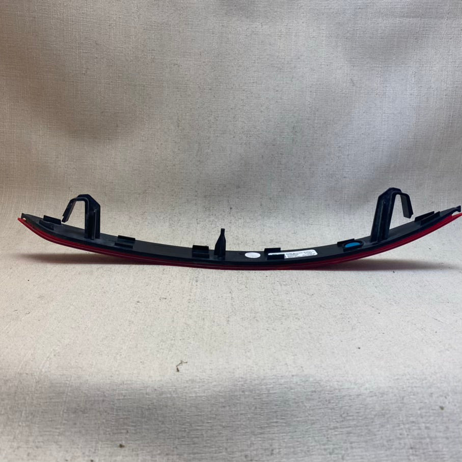 VOLVO XC90 Sol Arka Reflektör 31468556