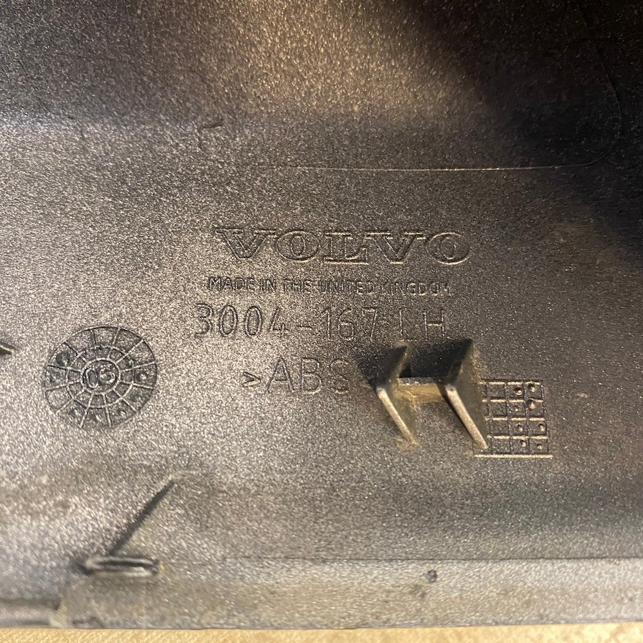 VOLVO XC90 Sol Ayna Kapağı 3004-167