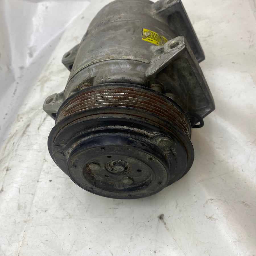 VOLVO XC90 T5 Klima Kompressör 8708581