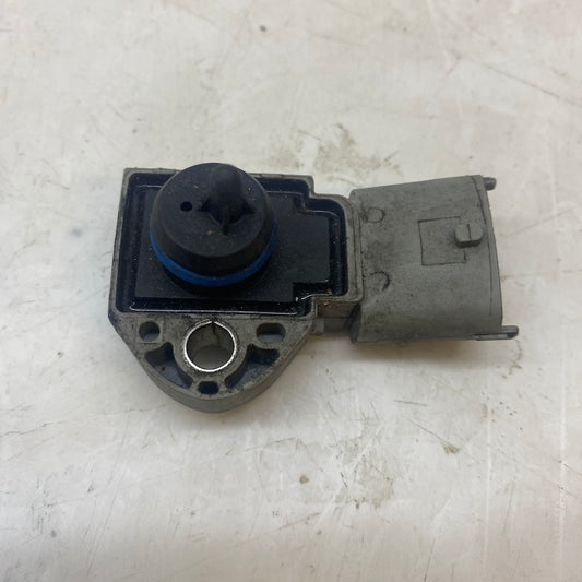 VOLVO Yakıt Basınç Sensörü 31272713