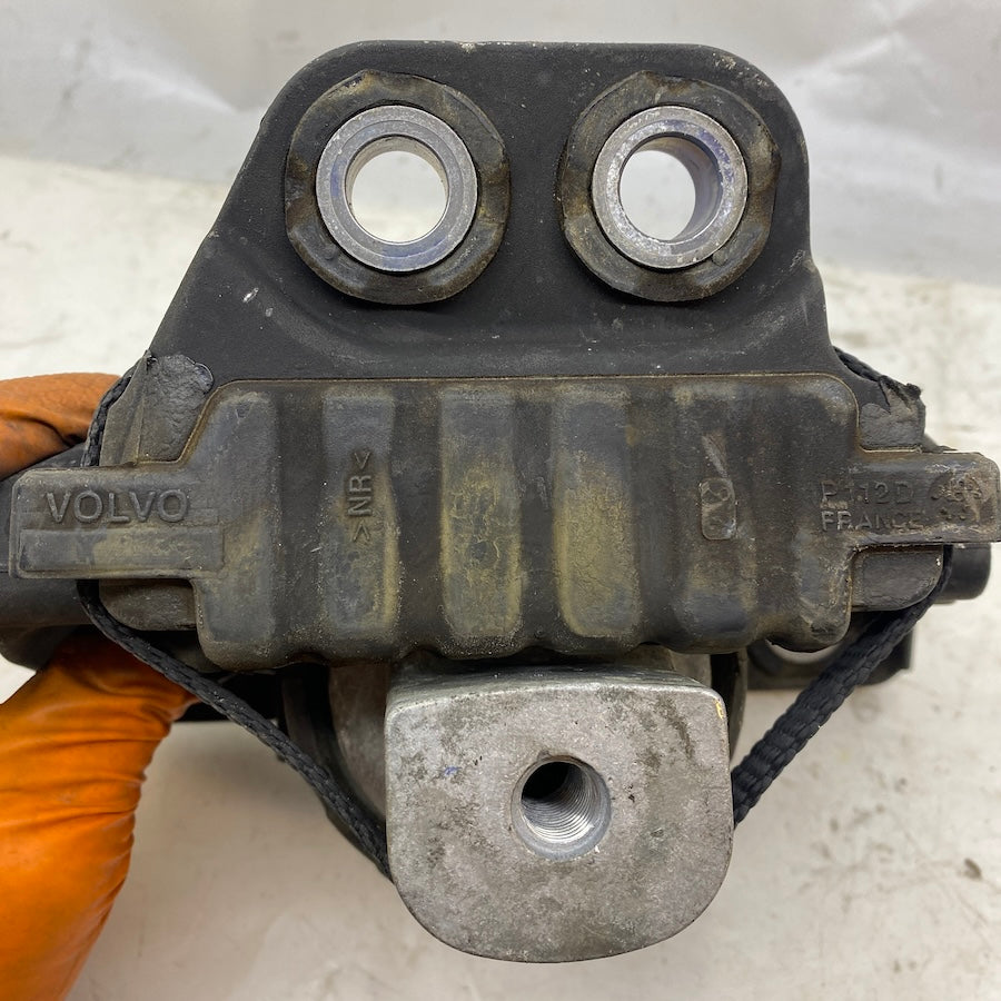 VOLVO XC90 MK2 Sol Üst Motor Takozu 326F22
