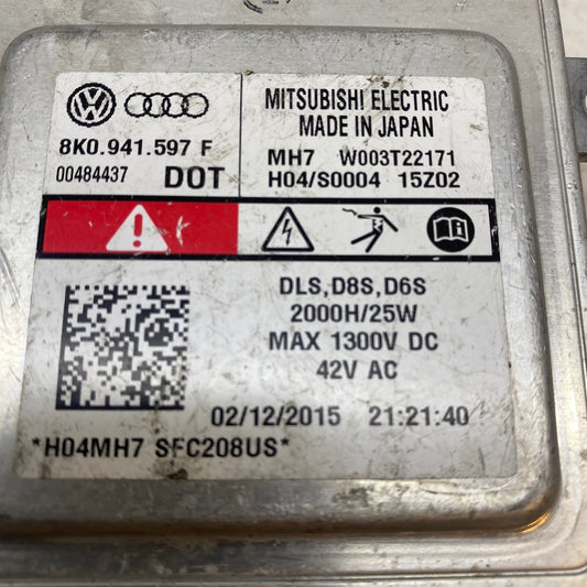 8K0941597F kodlu VW xenon far kontrol ünitesi – Amarok ve Caddy uyumlu çıkma modül.