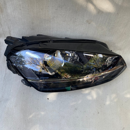 Volkswagen Golf 7 Sağ Far 044923 90045128