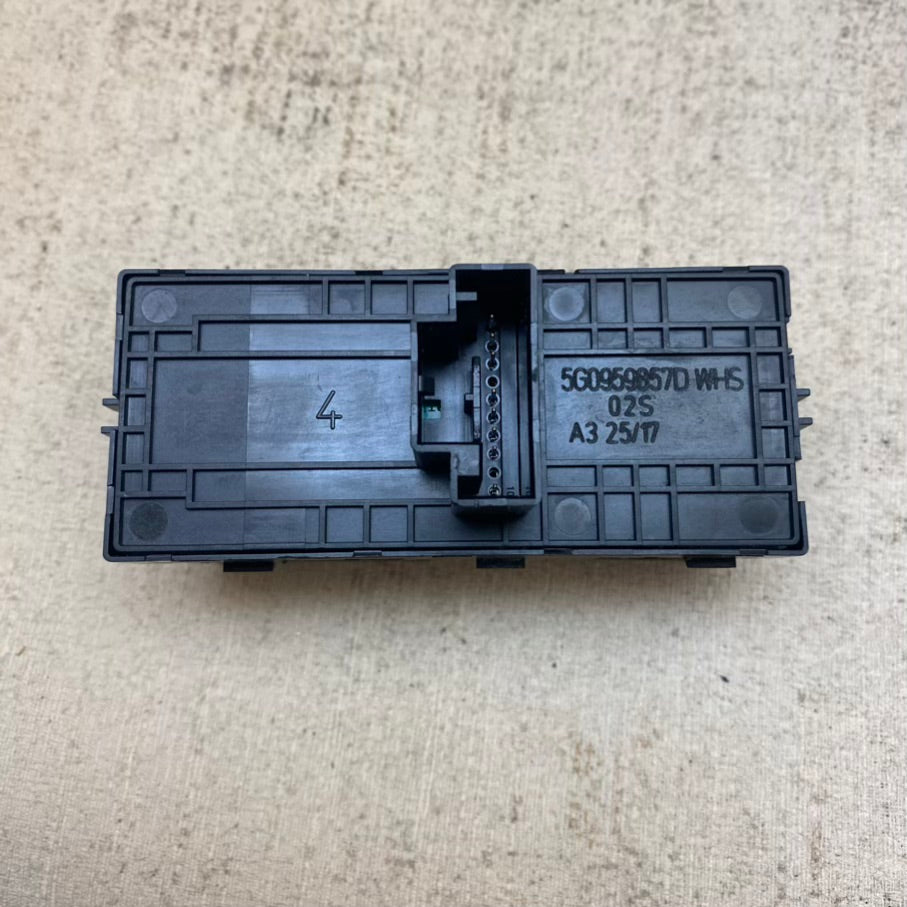 Volkswagen Golf 7, Passat B8, Touran,tiguan Sol Cam Düğmesi Dörtlü 5g0959857d