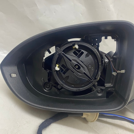 Volkswagen Golf 8 Dikiz Aynası Kameralı 5H1857502 En Uygun Oto Parça