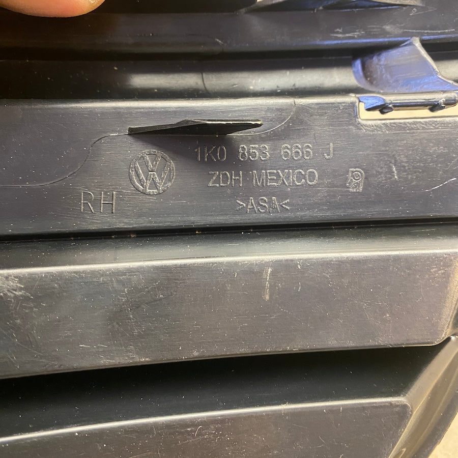 Volkswagen Jetta Sis Far Kapağı 1K0853666J