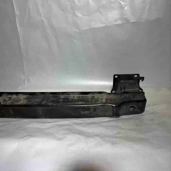 Volkswagen Passat B8 Arka Tampon Demiri 3C0807311B En Uygun Oto Parça