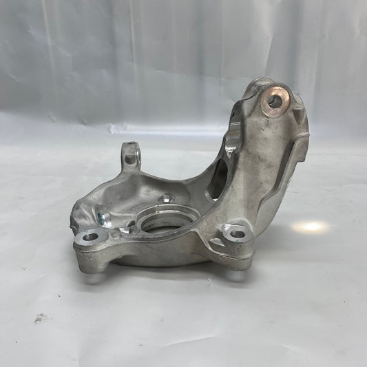 Volkswagen Passat B8 Sol Ön Aks Taşıyıcı 5Q0407257A - En Uygun Oto Parça