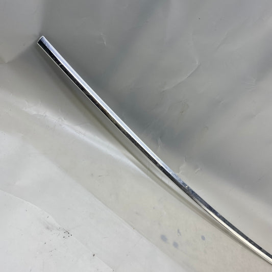 Volkswagen Passat Sağ Arka Cam Üst Çıtası 36589644