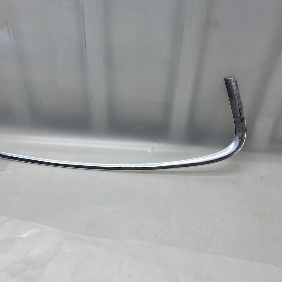 Volkswagen Passat Sağ Arka Cam Üst Çıtası 36589644