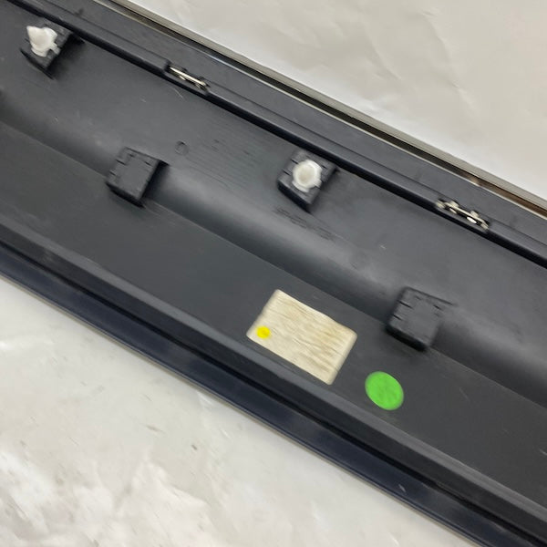 Volkswagen T-Roc Arka Sol Kapı Bandı 2GA854949L